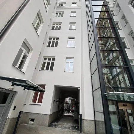 Radna Apartamento Varsóvia